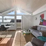 Vakantiehuis Diderik - 5m From The Sea By Interhome *